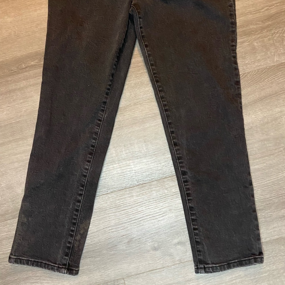 Urban Outfitters BDG Girlfriend High-Rise Cropped Jeans - Picture 4 of 8